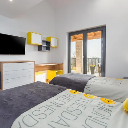 Harmony For 8 People In Istria With 50 M2 Private Pool And Sea View Villa *