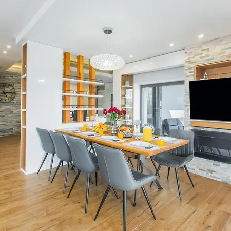 Villa Harmony For 8 People In Istria With 50 M2 Private Pool And Sea View *