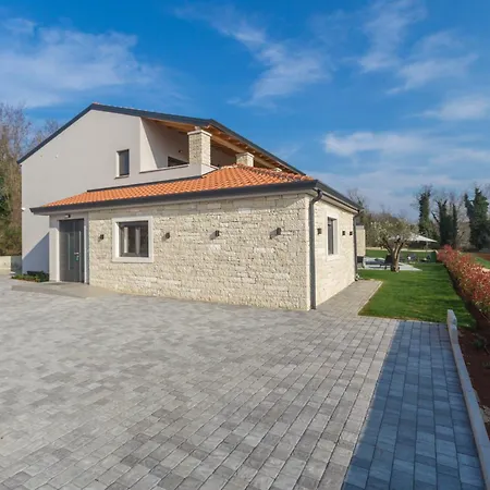 Villa Harmony For 8 People In Istria With 50 M2 Private Pool And Sea View *