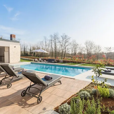 Harmony For 8 People In Istria With 50 M2 Private Pool And Sea View Villa *